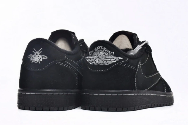 Cheap Husky Phantom OG Low DM7866-001 1 Black Scott Jordan Travis x Air 0808